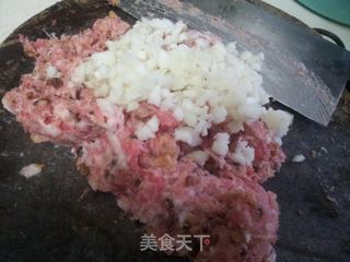 鲜虾酿肉丸的做法步骤:7