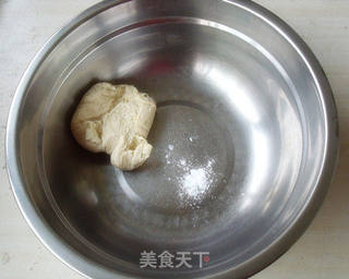 椒盐香葱花卷的做法步骤:3