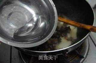 木耳炒山药的做法步骤:10