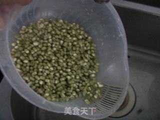自家发绿豆芽的做法步骤:4