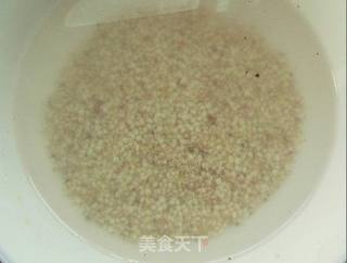 香蕉妈妈粥的做法步骤:2