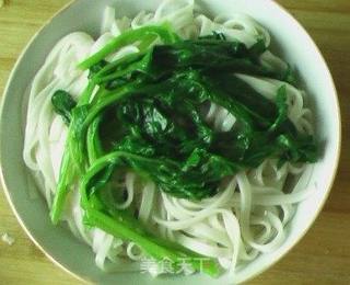 腊肉丝面条的做法步骤:8