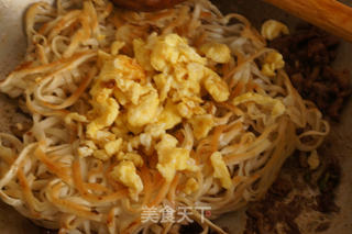 家常小炒面的做法步骤:7