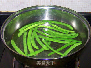 【肉沫四季豆】的做法步骤:4
