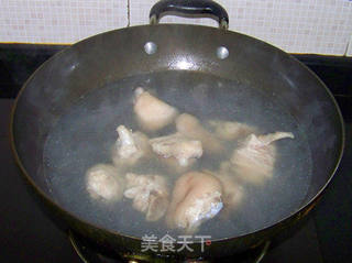 【红烧腐乳猪蹄】的做法步骤:3