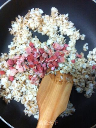 培根火腿玉米焗饭的做法步骤:4