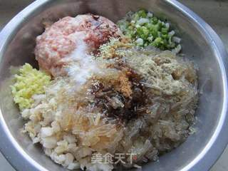 酸菜粉条肉包子的做法步骤:7