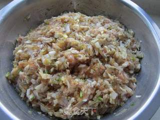 酸菜粉条肉包子的做法步骤:8