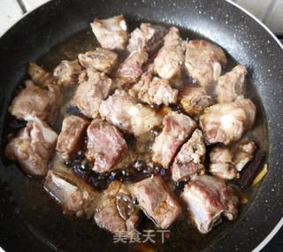 糖醋排骨的做法步骤：4