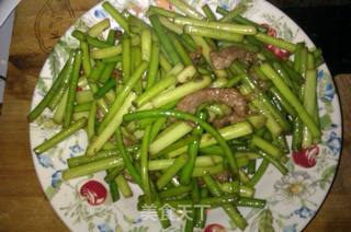 简单美味的蒜薹炒肉的做法步骤:8
