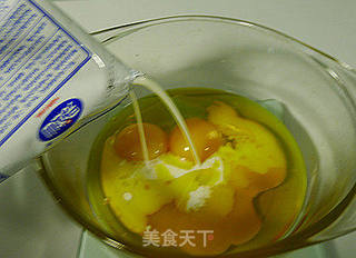 戚风南瓜蛋糕的做法步骤:5