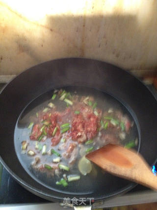 萝卜汆羊肉的做法步骤:6