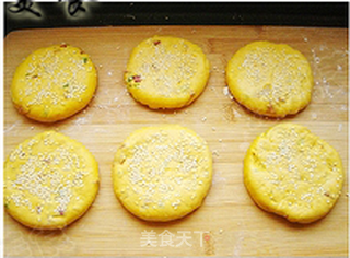 美味芝麻南瓜烧饼的做法步骤:16