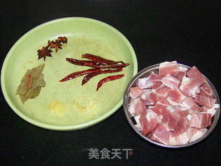 【黄花木耳烧肉】的做法步骤:4