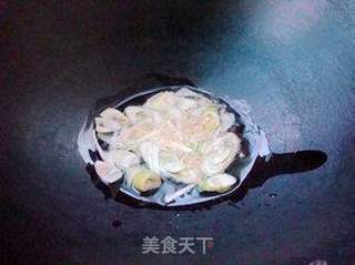 废物也美味——肉片西兰花菜梗的做法步骤：4