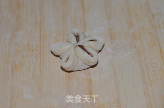 吃吃喝喝之 小清新梅花蒸饺的做法步骤:7