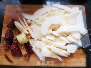 润肺止咳秋梨膏(豆浆机版)的做法步骤:2