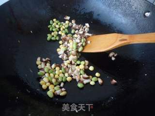辣白菜炒饭的做法步骤:7
