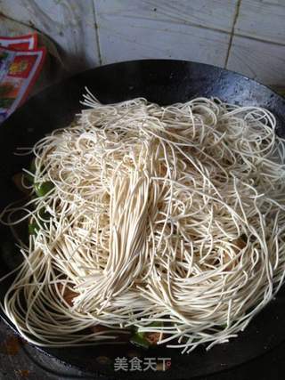 离不开的面食——卤面(焖面)的做法步骤:6
