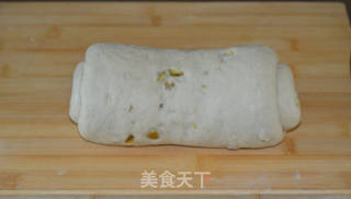 秋冬季的养身大包----栗子土司 (面包机版)的做法步骤:10