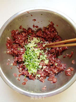 鸡汤鲜虾鱼包饺的做法步骤:2