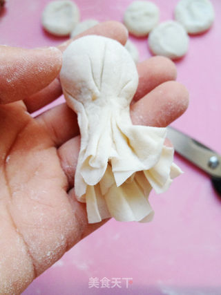 鸡汤鲜虾鱼包饺的做法步骤:8