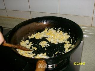 五蔬鸡蛋炒饭的做法步骤：7