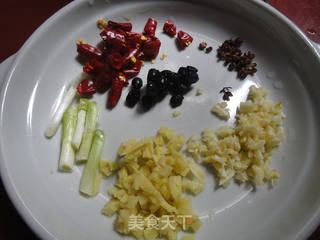 麻辣-----豉香回锅肉的做法步骤:6