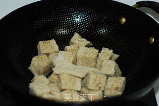 蜜汁四喜烤麸的做法步骤:5