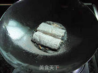 【香煎麻辣带鱼】--- 充满各种香味的酥皮带鱼的做法步骤:7