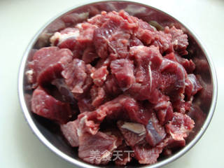 超级下饭的一道菜------咖喱牛肉的做法步骤:2