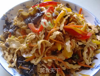 彩椒豆腐丝 简单的变化成就不同效果的做法步骤:13
