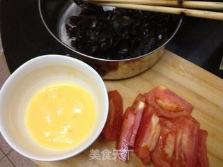 史云生原汁上汤试用报告(一)——番茄鸡汤面的做法步骤:4
