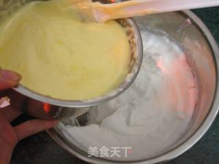 原味戚风蛋糕的做法步骤:14