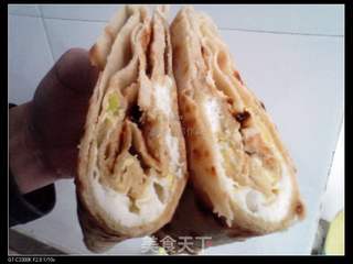 鸡蛋灌饼的做法步骤:14