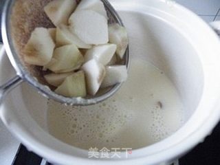 迎接冬天-----新淮山豆浆煲的做法步骤:7