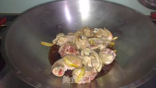 麻油鸡蔬菜锅的做法步骤:3