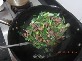 火爆鸭珍的做法步骤:6