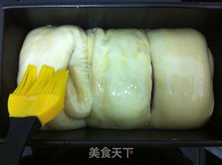 一个不过瘾——蓝莓爆酱吐司的做法步骤:10