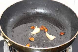 蒜苗炒豆腐的做法步骤:6