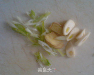 鲜虾云吞面的做法步骤:3