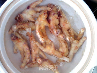 冬菇煲凤爪的做法步骤:4