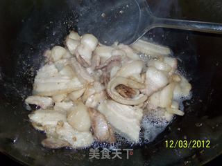蒜苗回锅肉的做法步骤:3