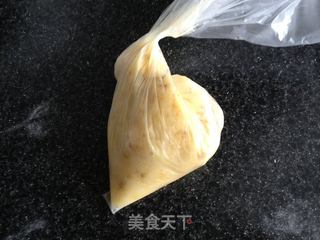 香蕉巧克力玛芬的做法步骤：2