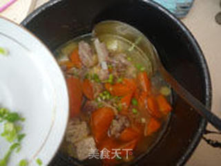 胡萝卜炖羊排的做法步骤:11