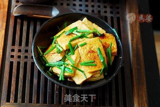 简单生活----韭菜炒千页豆腐的做法步骤:8
