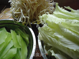麻辣水煮肉片的做法步骤:2
