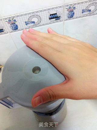 想妈妈红枣银耳桂圆汤的做法步骤:6
