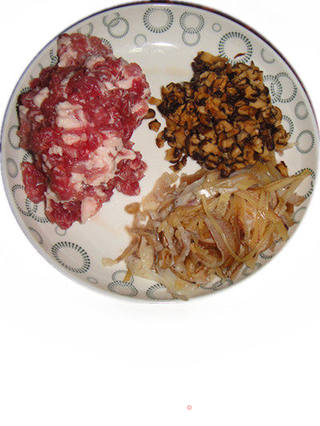唇齿留香的干鱿蒸肉未的做法步骤:2