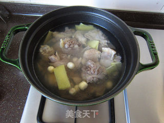 伍元煲土鸡的做法步骤:8